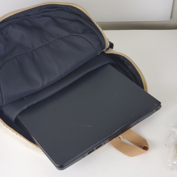 MOVING SALE FINAL PRICE Handmade Hemp & Cotton Patchwork Back… - Picture 2 of 7